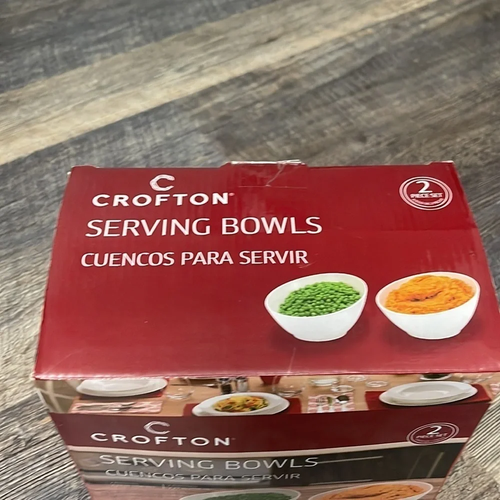 Crofton porcelain 2 piece serving bowls